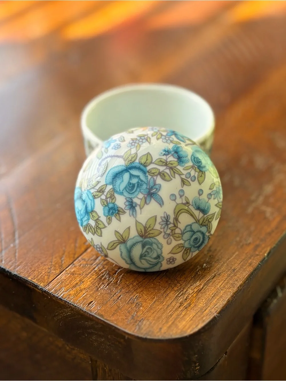 Charming Floral Porcelain Trinket Box Set of 2 Keepsake Vintage Accents